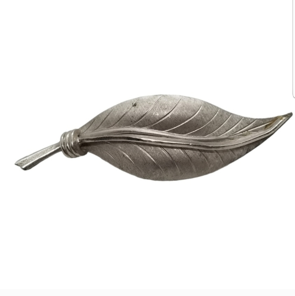 Vintage Coro Silver Tone Leaf Brooch • Brushed Satin Mid Century Statement Pin
